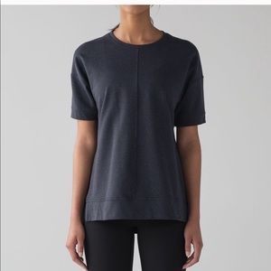Lululemon cut above tee! Size 6